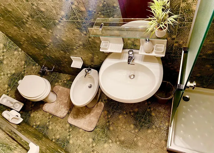 Charlotte 28 بيريوِل تْشيرفينيا