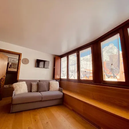 Apartment Charlotte Cervinia *